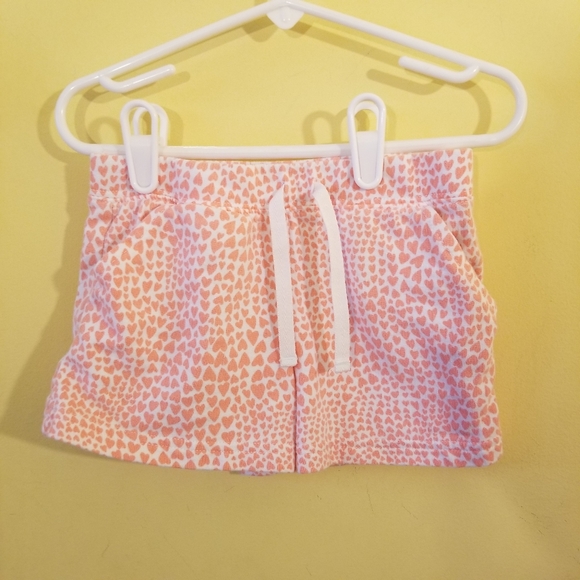 Carter's Other - Little Girls Heart Print Shorts Peach & White Sz 4